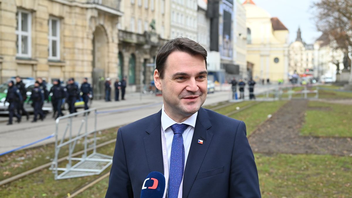 Macinka nabídl Západu sedm rad, jak přežít